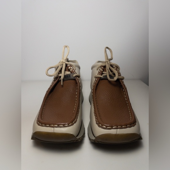 GBX Unisex slip on leather boots - Picture 2 of 8